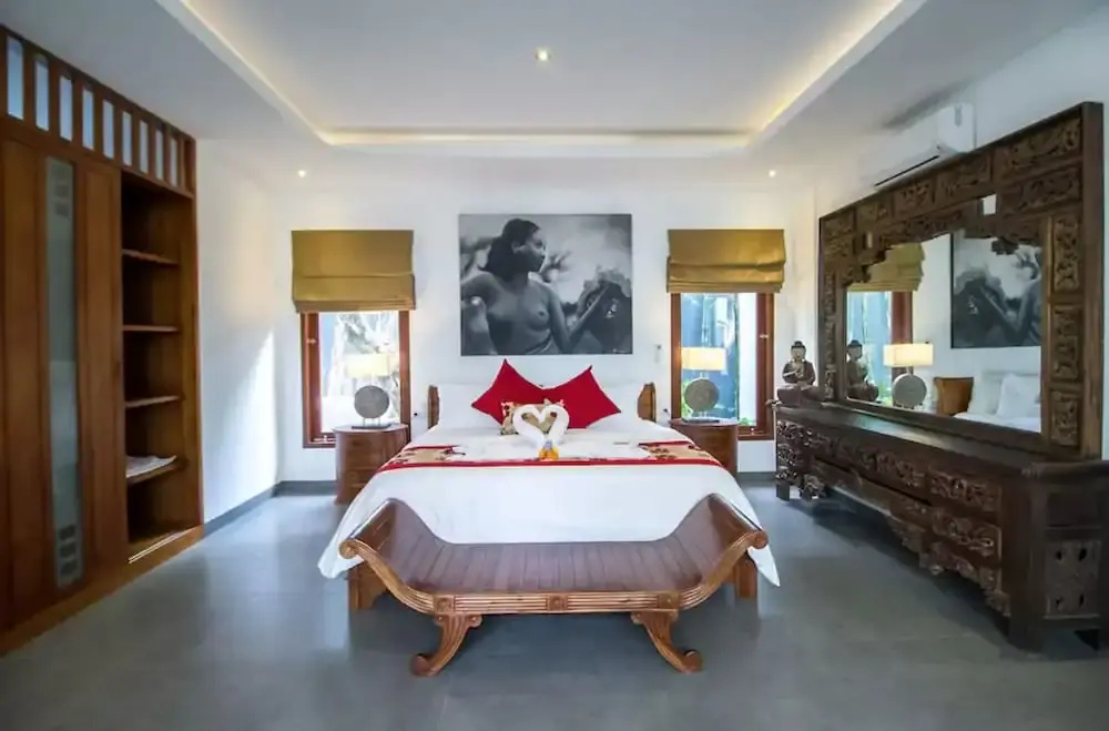 Villa Khaleesi