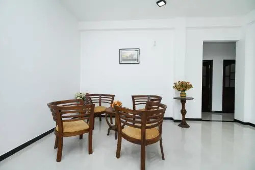 Royal Rich Villa