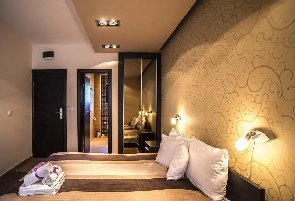 Guest House Panorama Aqualux with Free Parking