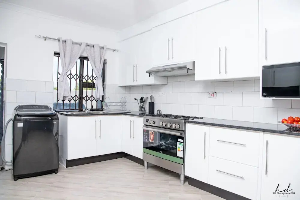 Grey Mansion BnB