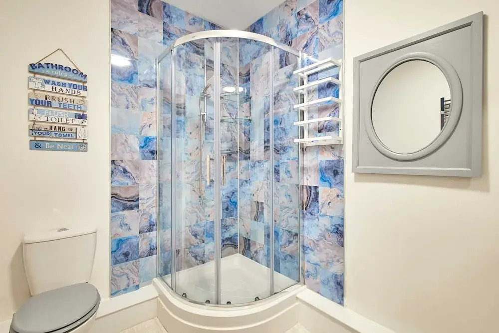 Host Stay Trinity Road Apartment