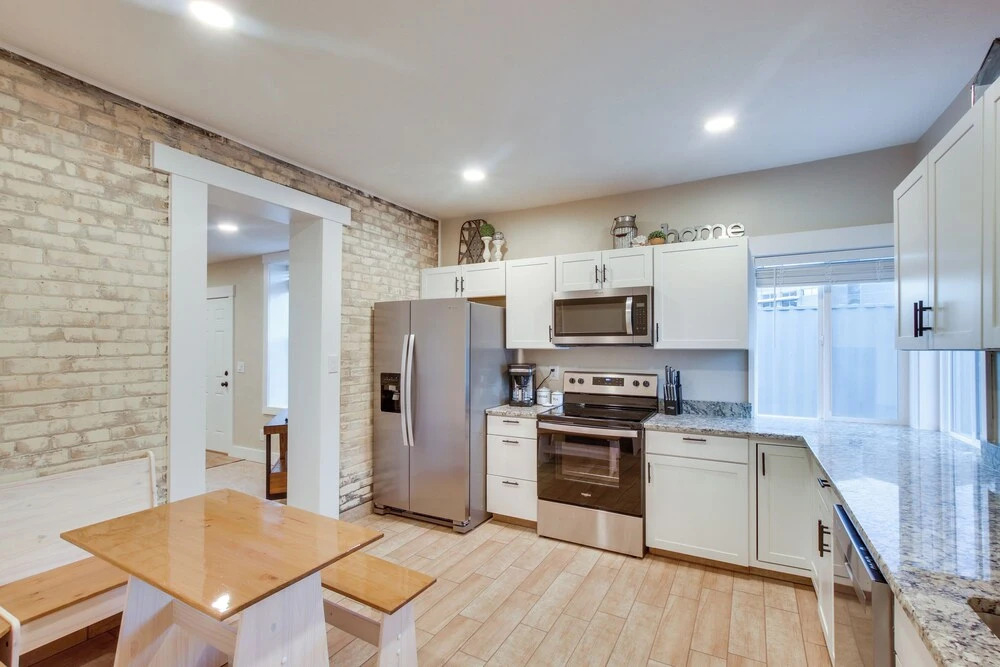 Stylish Logan Retreat w/ Smart TV + Central A/c!