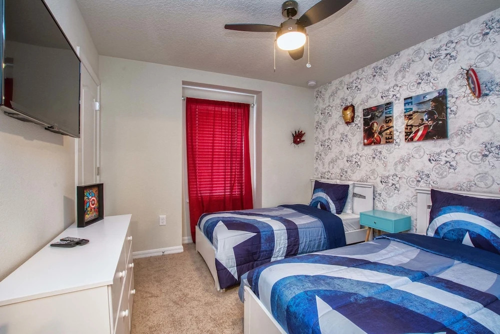 Windsor 5 Bed Townhouse w Splashpool - 3808WW