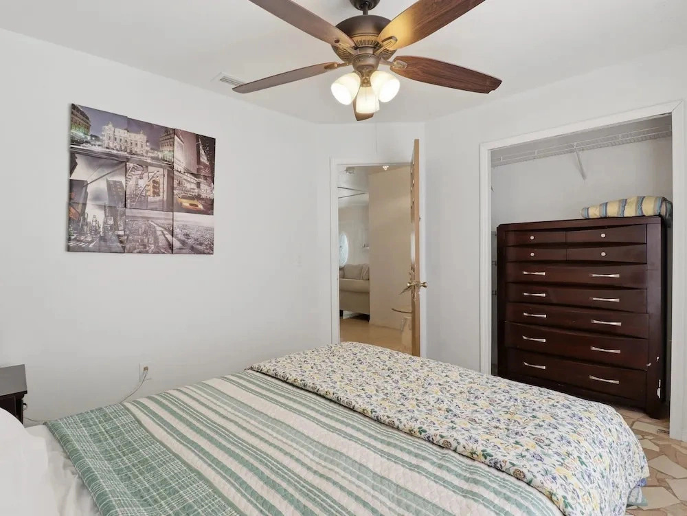 Sleeps 16 Plus Central Cape Coral Family Escape 4 Bedroom Home