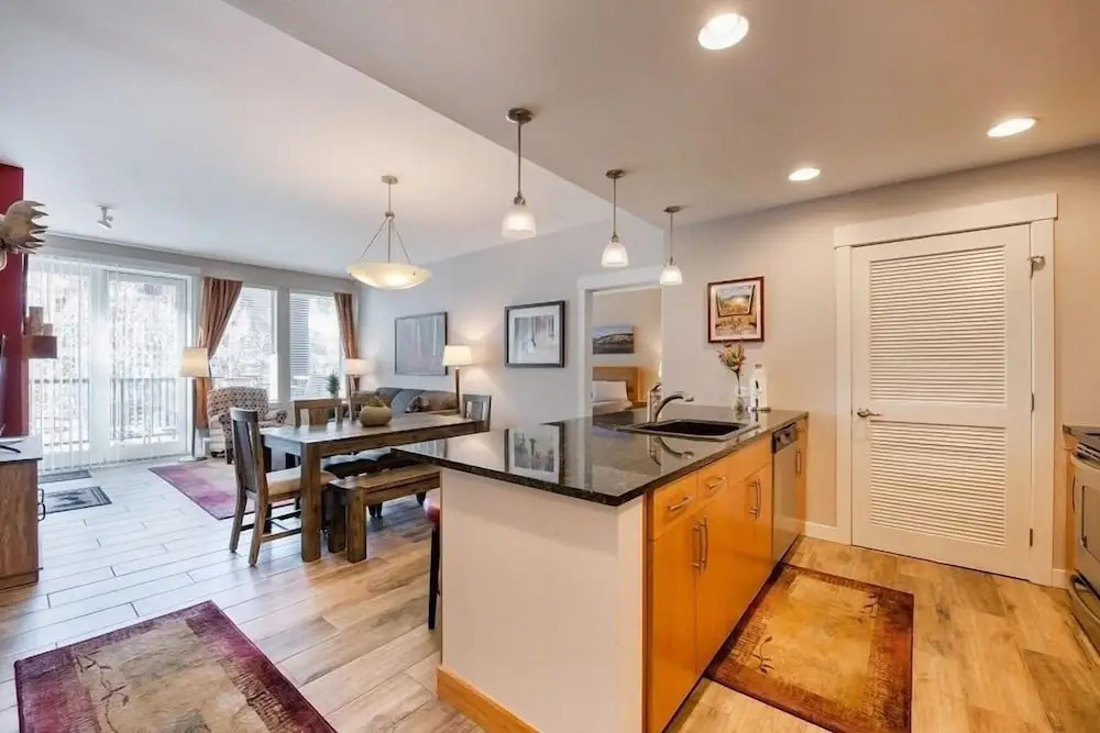 Fraser Crossing/Founders Pointe, Condo | 2 bedroom King Beds & Washer/Dryer (Premium Rated Condo 4449)