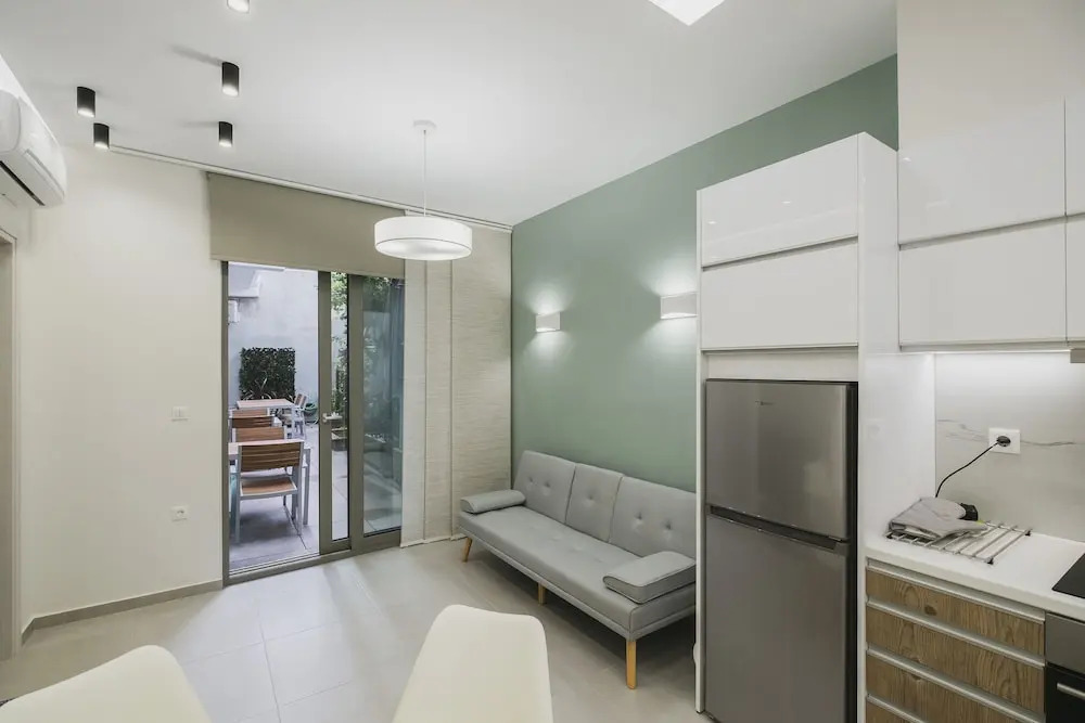 Central Apartment 1 near Old Town & Bus Station