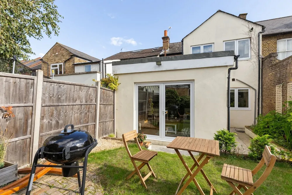 Fantastic 1BD Flat With Garden Central Kingston