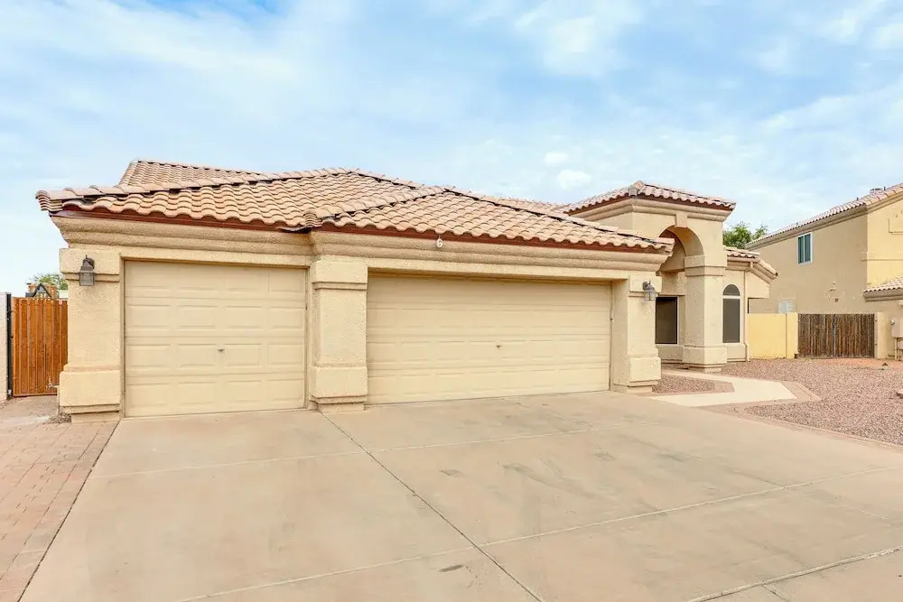 Game Room & Backyard Oasis: Avondale Group Getaway