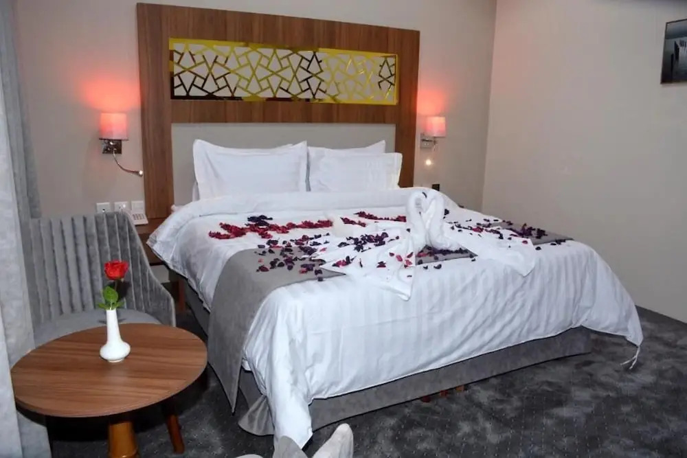 Salsbil Almasi Hotel
