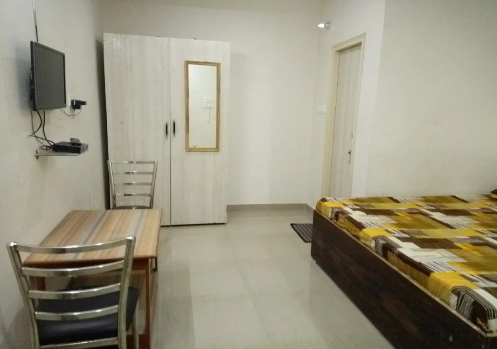 Radha Deo Guest House