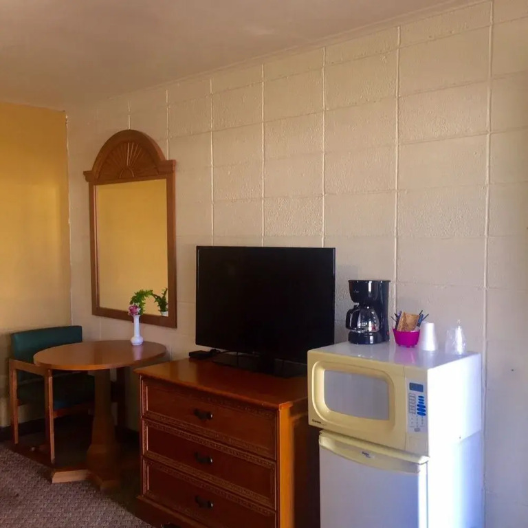 Holiday Motel Creston