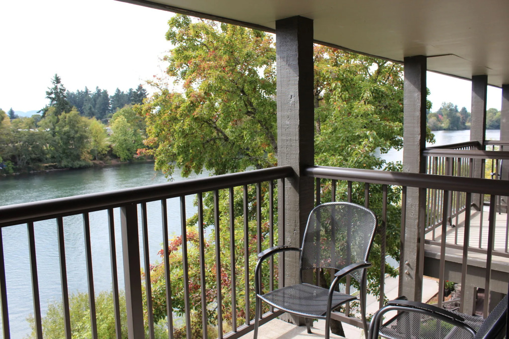 Valley River Inn