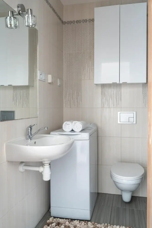 Przytulny apartament KOLEJOVA 13