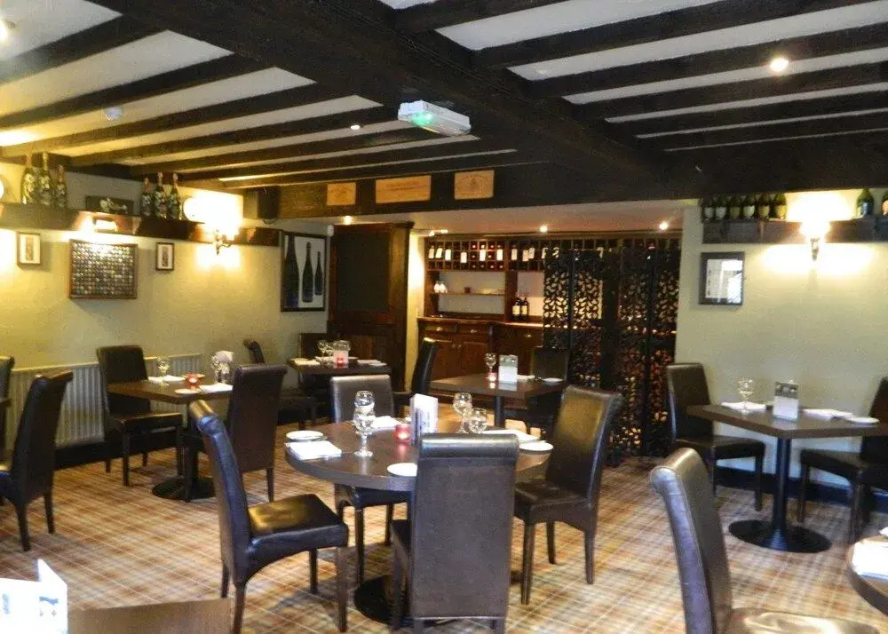 Berts Rooms at The Black Horse Inn