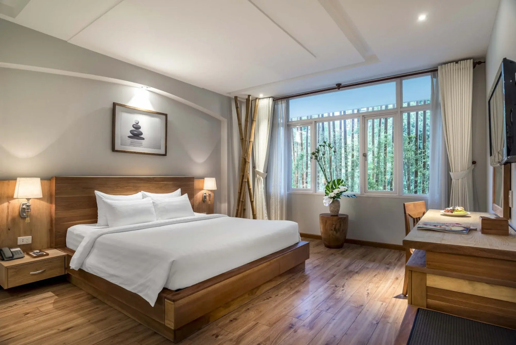 Silverland Yen Hotel