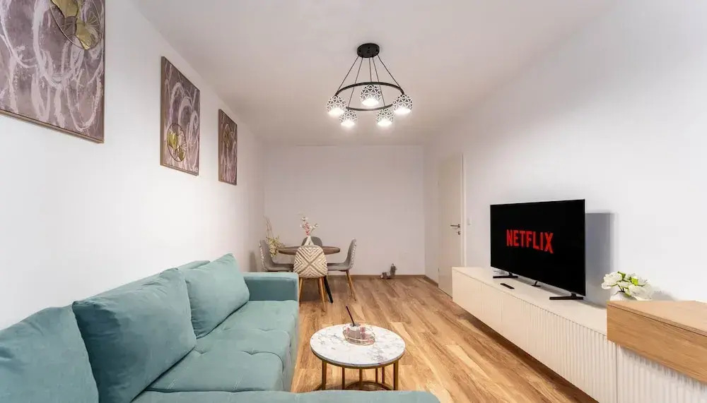 MoHost Sabina - Luxury with Balcony