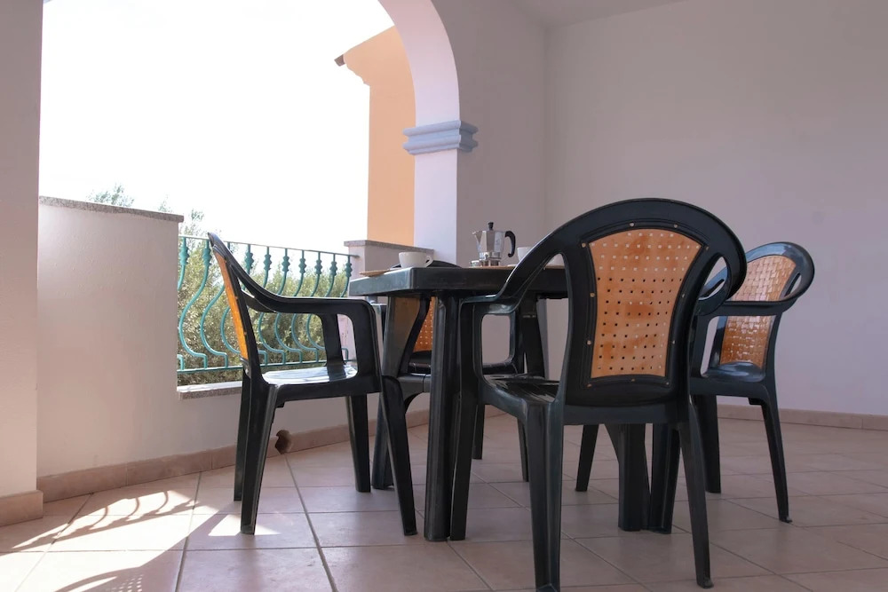 Idyllic Residence Cala Viola 2 Bedroom Sleeps Nm1380