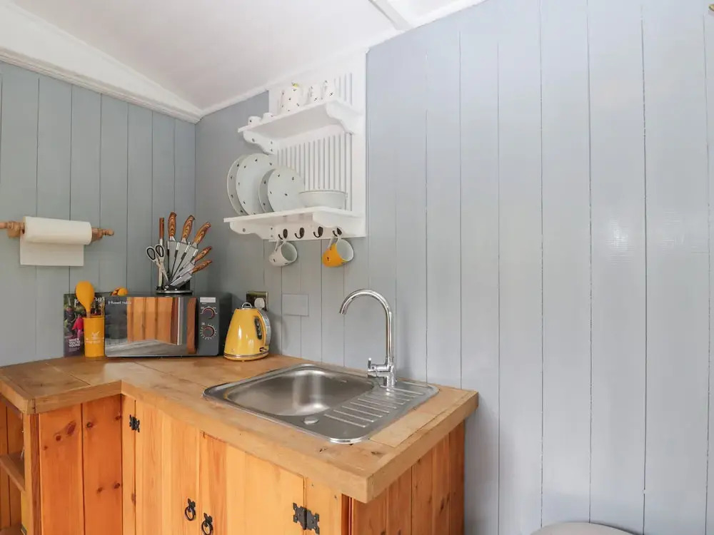 Rabbit Hill Hut