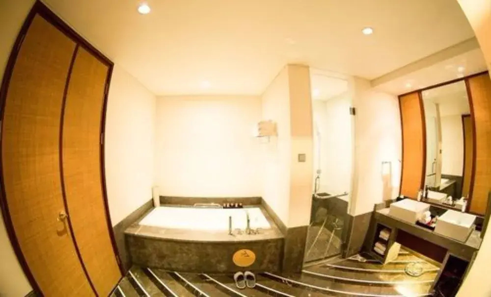 Ovation Seven-Cultivation Hotel