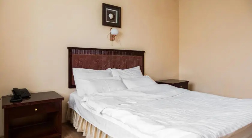 Premier Hotel
