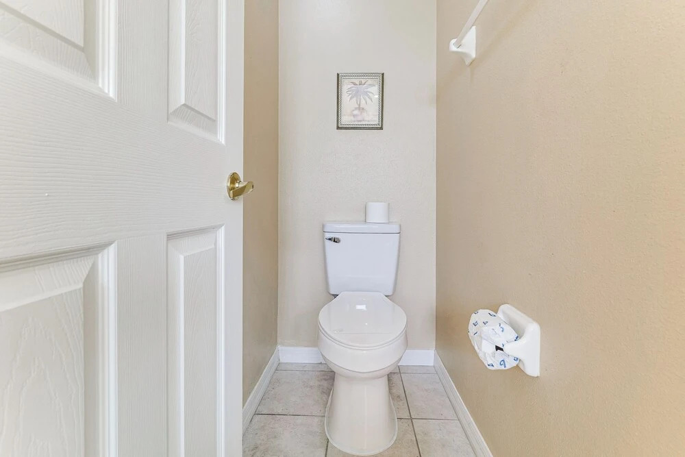 11 Mi to Disney! Family Haven w/ Poolside Oasis