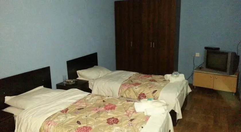 Hostel Tofi