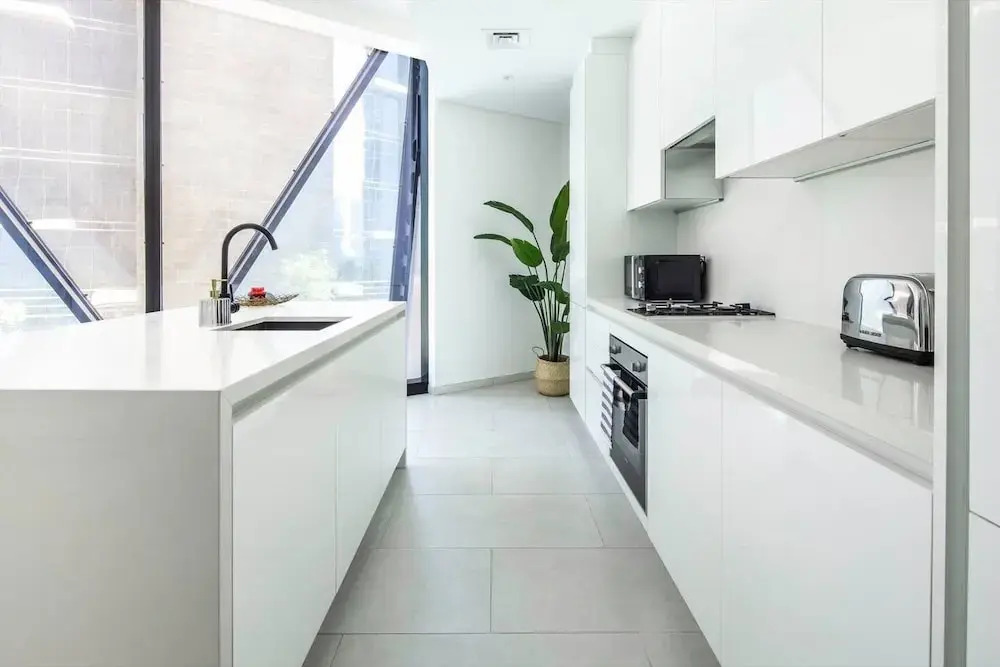 Modern + Minimalist 1BR in Burj Khalifa Boulevard!