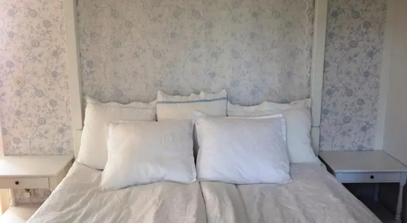 Tullsta B&B