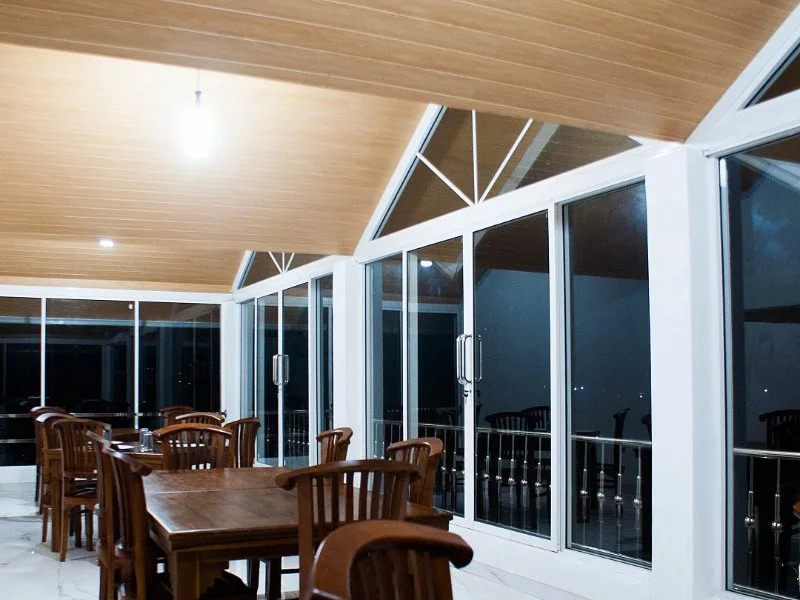 Thilina Hotel