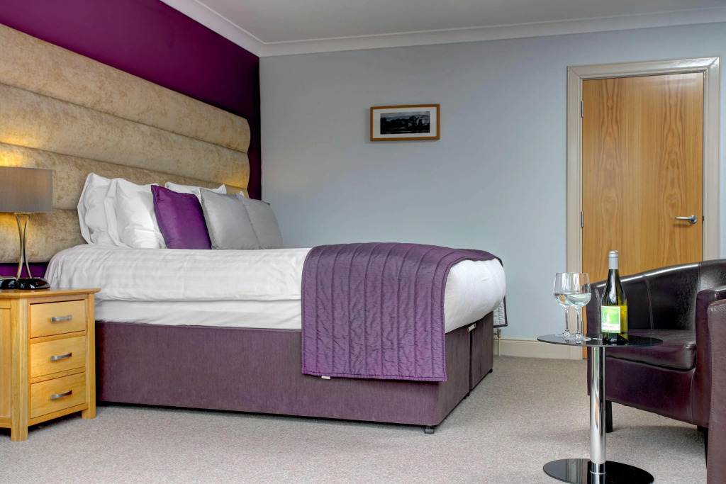 All Seasons Philipburn, BW Signature Collection