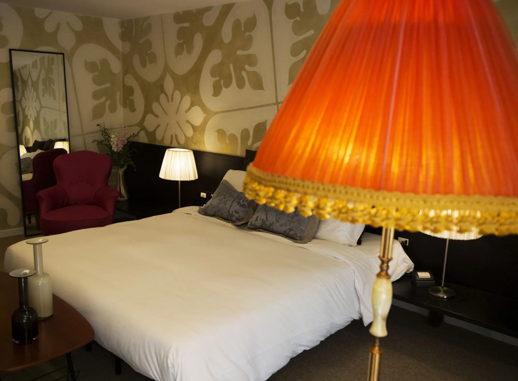 Avogaria 5 Rooms