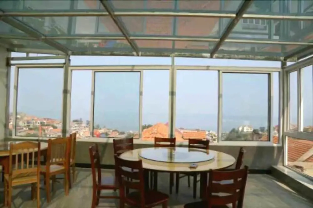 Qingdao Paradise Seaview Cottage