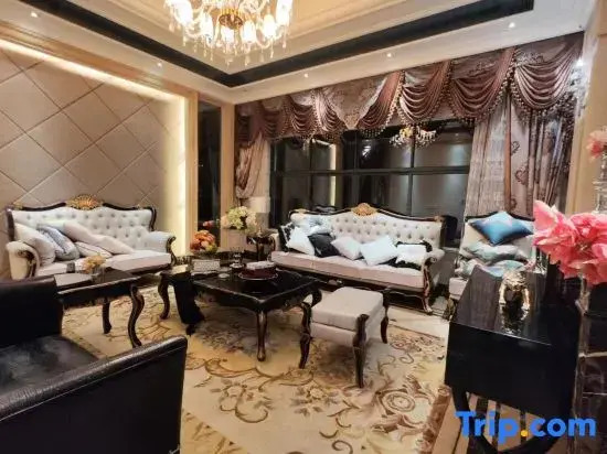 Wuyuan Left Bank Boutique Stay
