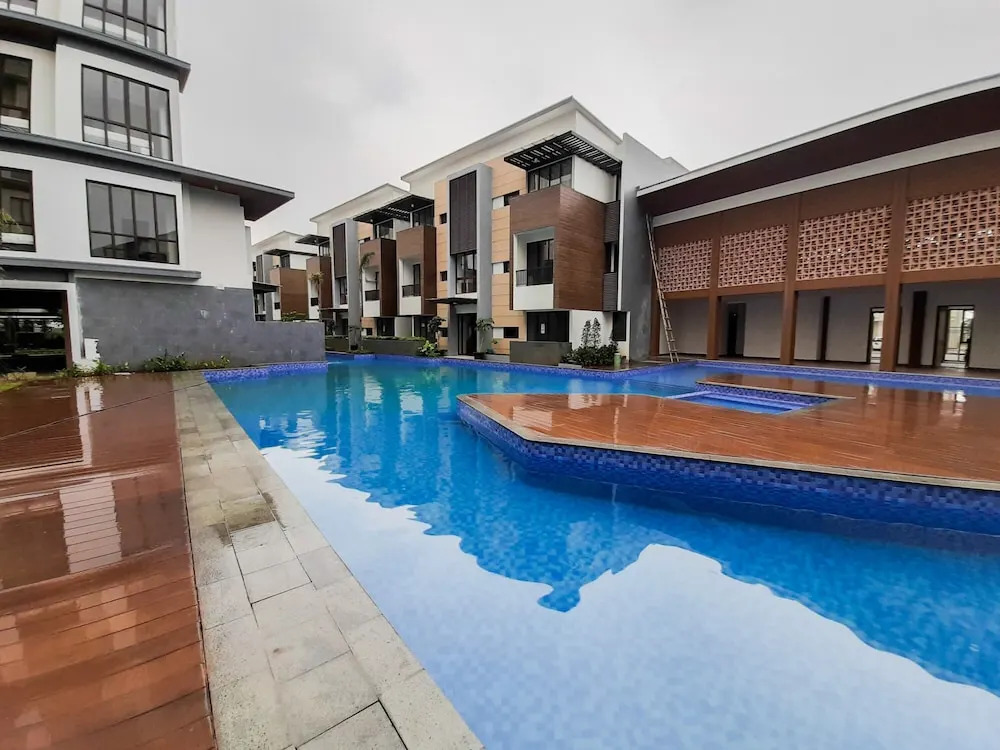 Nice and Fresh 1BR at Asatti Apartment