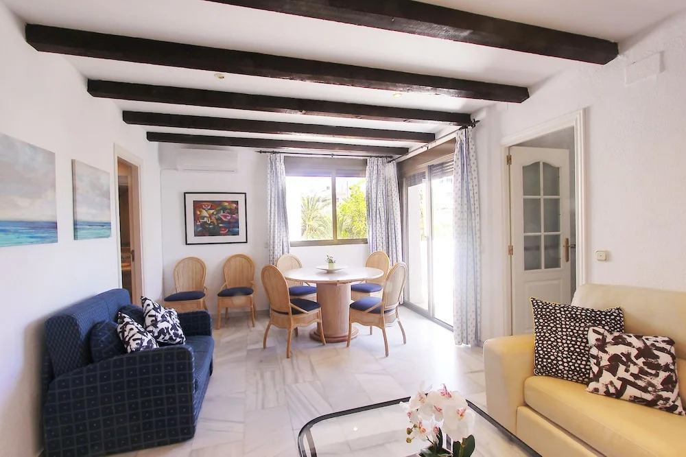 1094 Beachfront Duplex Penthouse Large Roofterrace Seaview