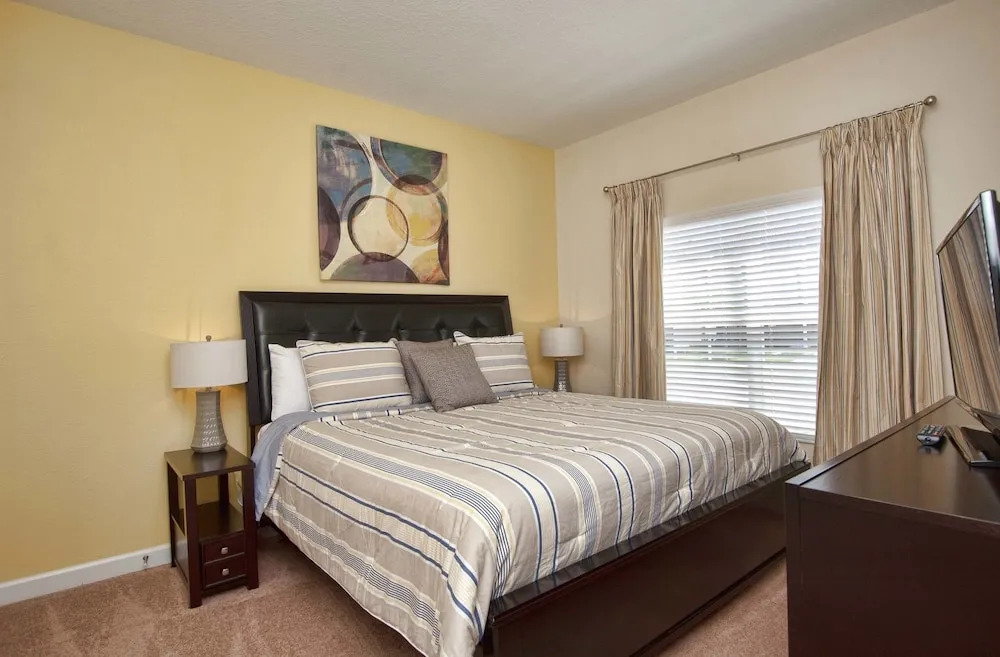 Paradise Palms 4 Bed Townhome w Splashpool - 3029PP