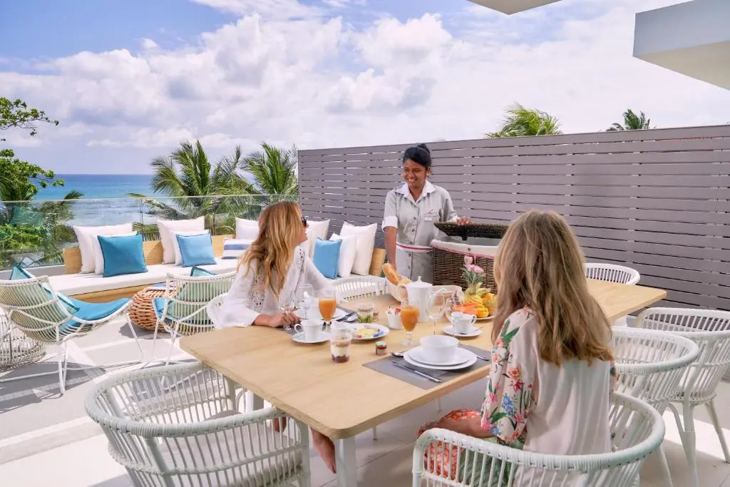 Les Estivales Beachfront Apartments & Penthouses by LOV Mauritius