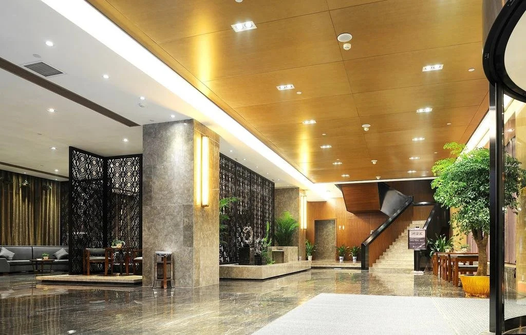 Yannian Huijing Hotel