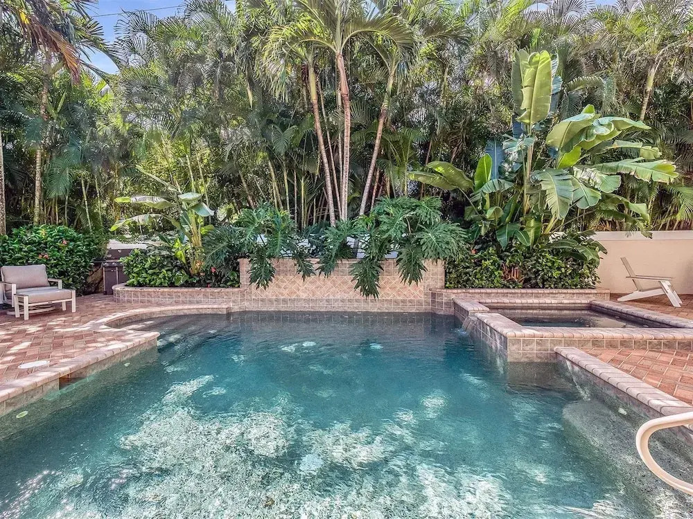 Casa Captiva