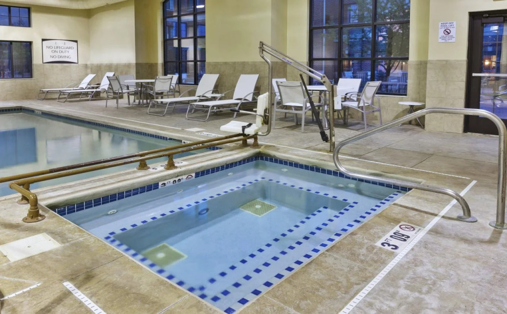 Staybridge Suites Lansing-Okemos by IHG