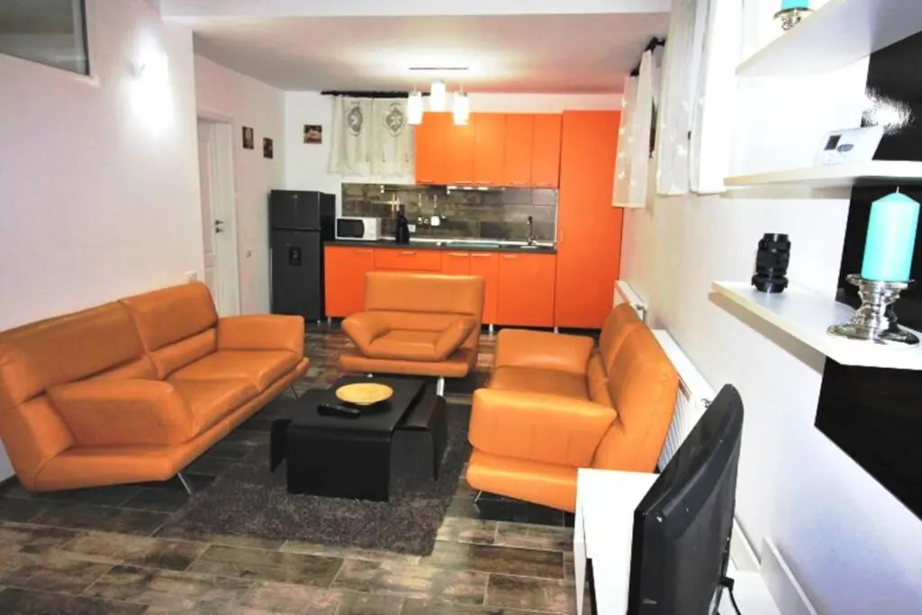 Maria*s Apartment!