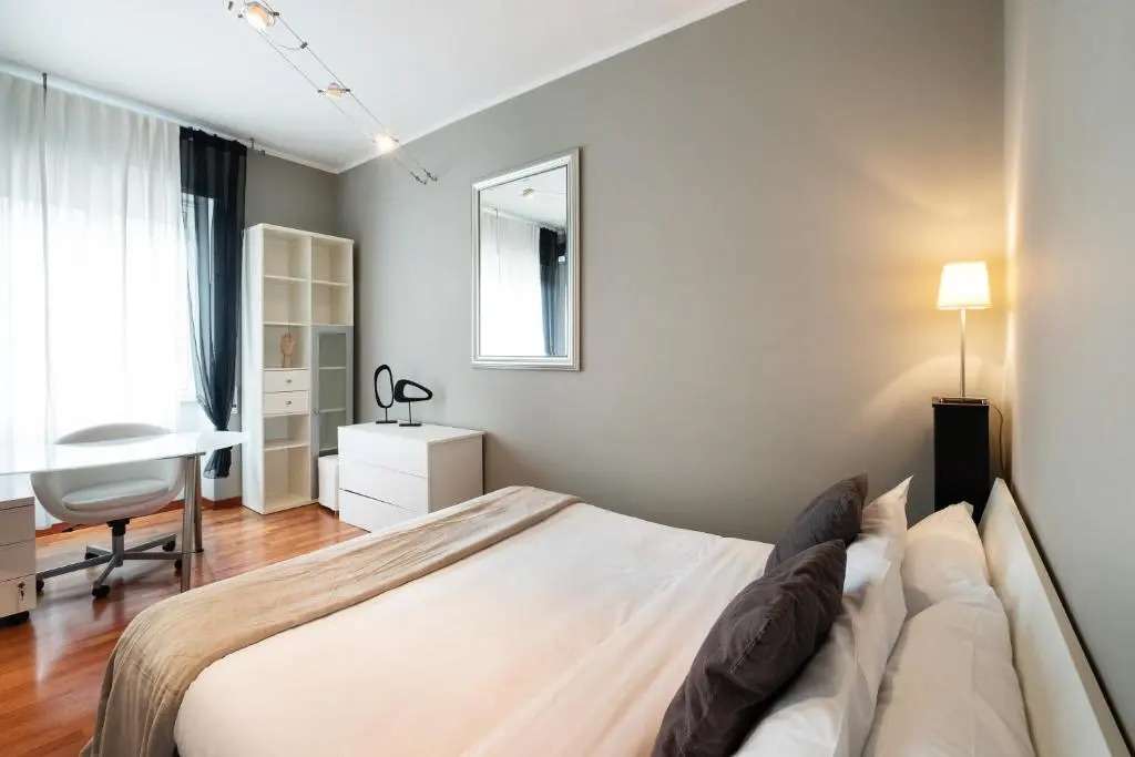 BMGA l Penthouse With Terrace and 3Bdr in San Giovanni