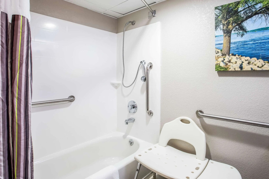La Quinta Inn by Wyndham Davenport & Conference Center