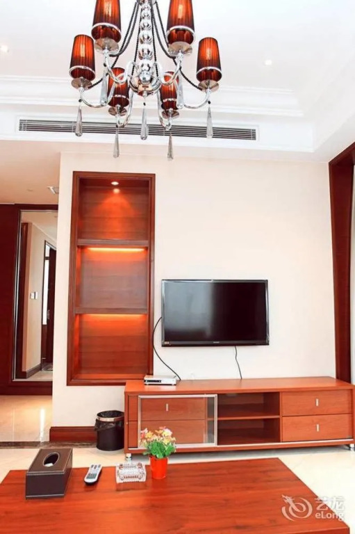 Xuanlong Apartment Hotel