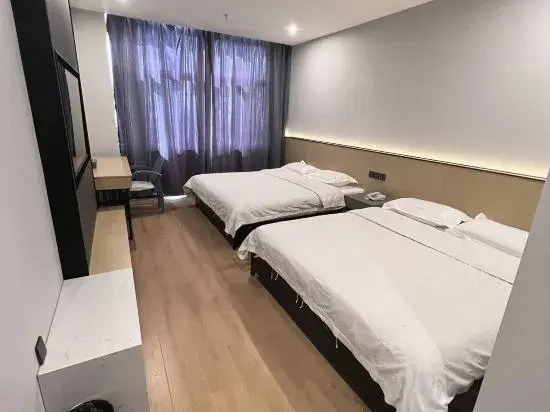 Bona Hotel (Jinzhou Century Square)
