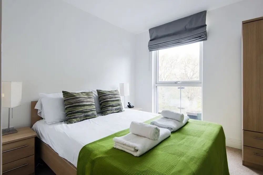 Panoramic Victoria Park Home close to Stratford