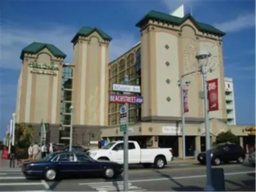 Palm Grove Hotel & Suites