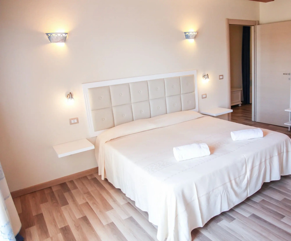Villa Barbarina - Nature Resort with Pool & Restaurant - Alghero