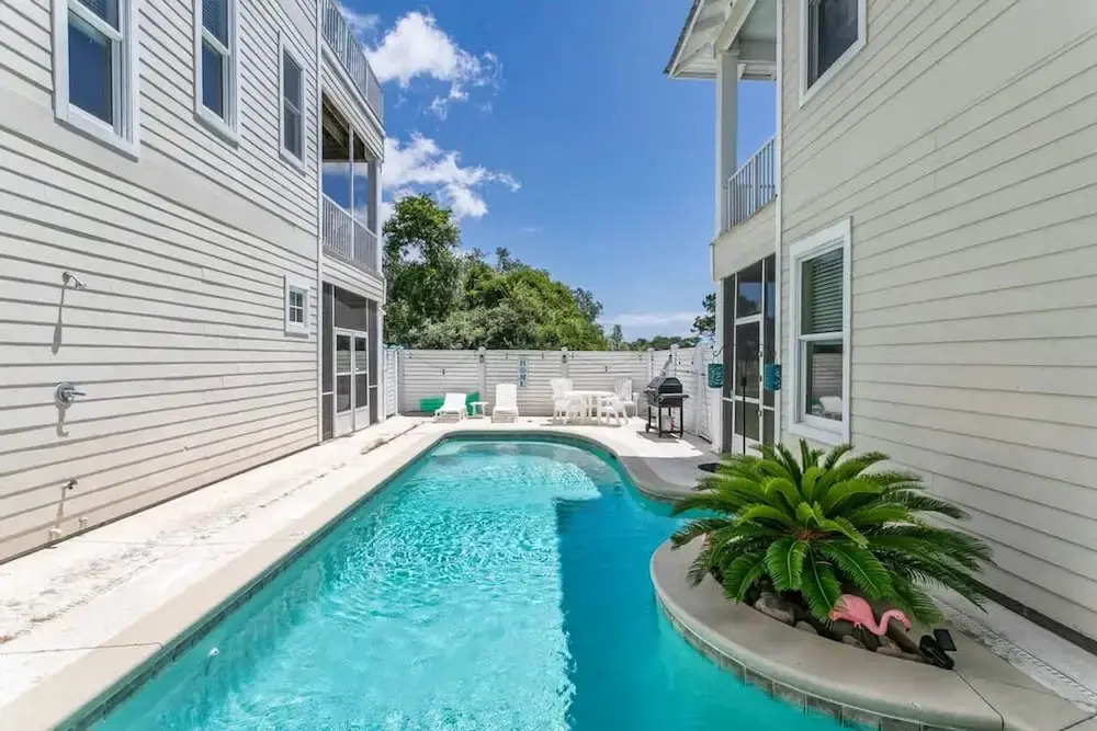 Beach Walk Retreat Heated Pool Golf Views Main Guest House Sleeps 15
