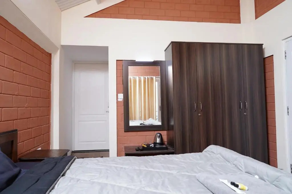 Tea Leaf Stays by Brown Tree Resorts